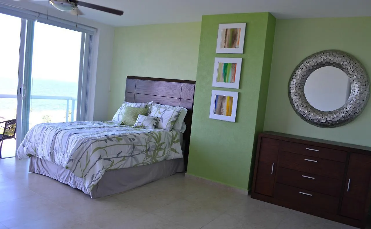 Ocean Front Amara'S Condo...Best Layout Views カンクン アパートホテル