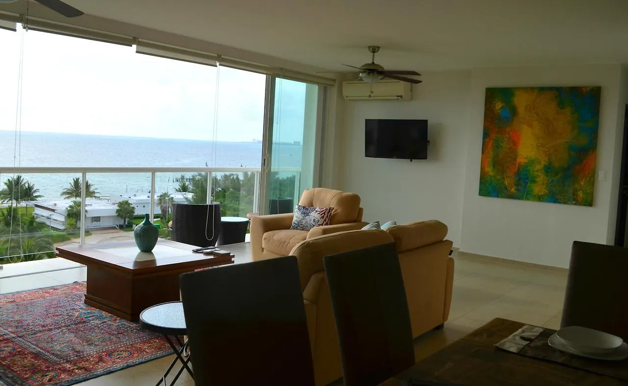 Ocean Front Amara'S Condo...Best Layout Views Κανκούν